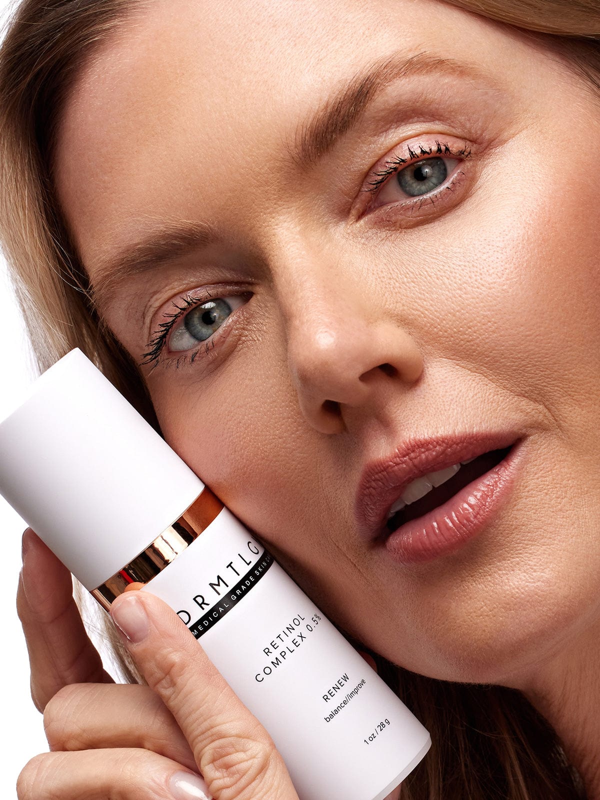 DRMTLGY Retinol Complex 0.5% - przeciwstarzeniowe serum do twarzy z retinolem i lipidami 28 g