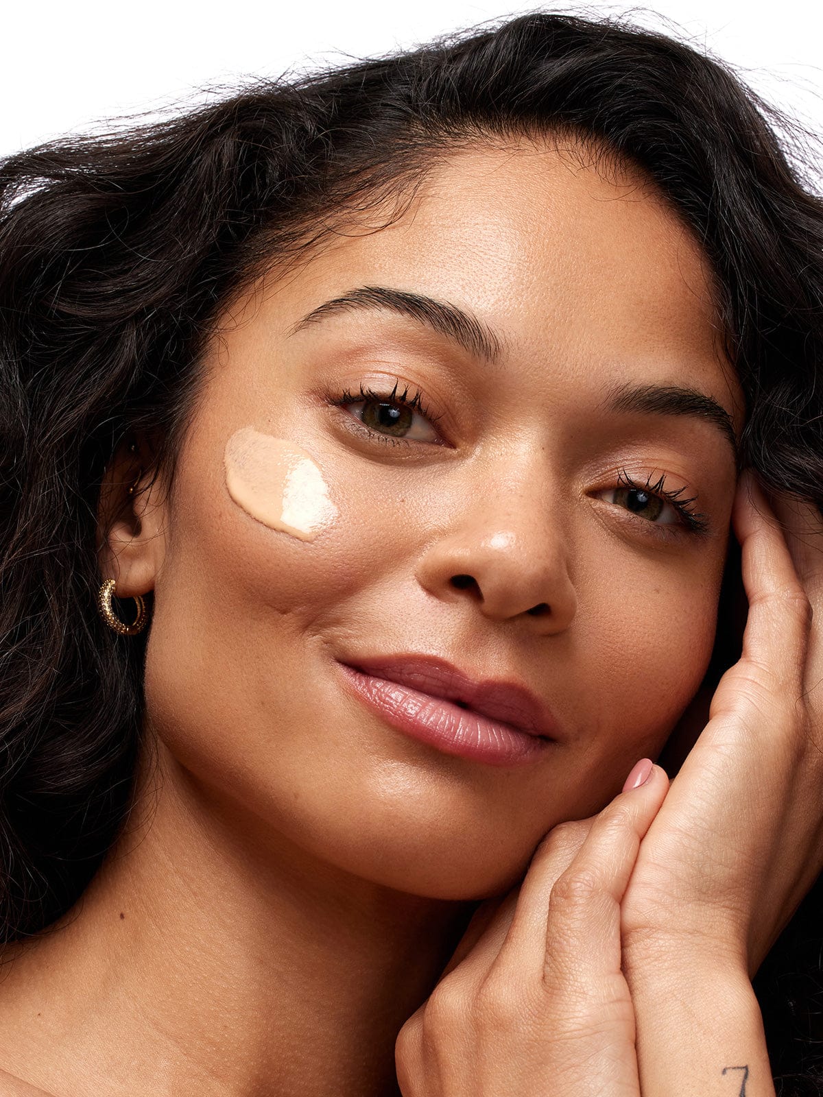 DRMTLGY Universal Tinted Moisturizer SPF 46 - koloryzujący krem nawilżający CC z filtrem i kwasem hialuronowym 50 ml