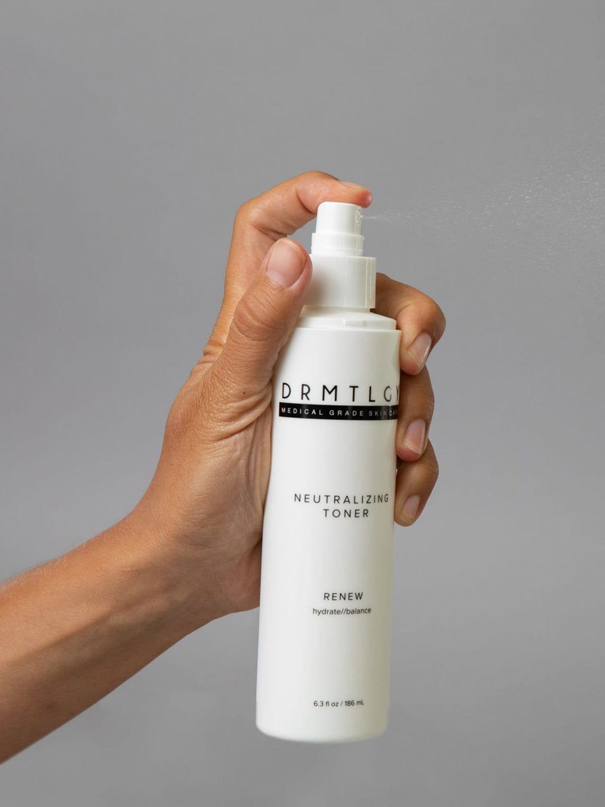 DRMTLGY Neutralizing Toner Moisturizing Facial Toner with Chamomile Extract and Aloe Vera 186 ml
