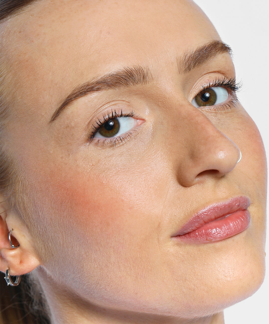 Refy Beauty Brow Pencil Ultra Fine - ultraprecyzyjna kredka do brwi z grzebykiem 0.06 g