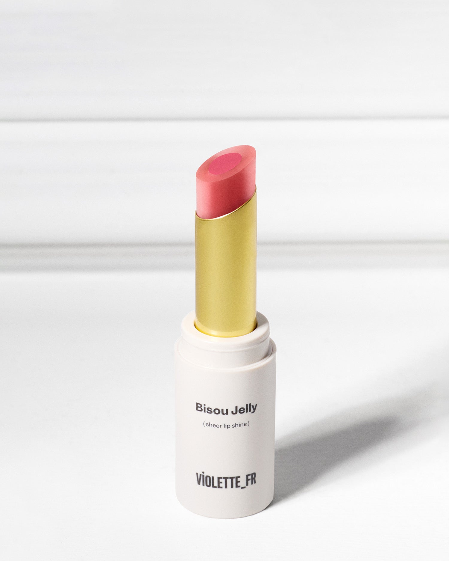 Violette_FR Bisou Jelly Sheer Shine Lipstick - nawilżająca szminka z żelową warstwą i witaminą E 2.5 g