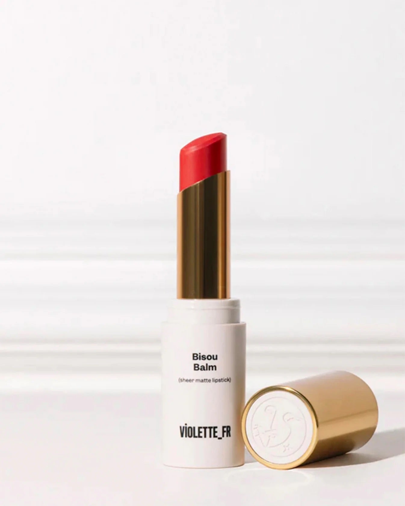 Violette FR Bisou Balm Sheer Matte Lipstick - matowa pomadka-balsam do ust z efektem rozmycia 2,5 g