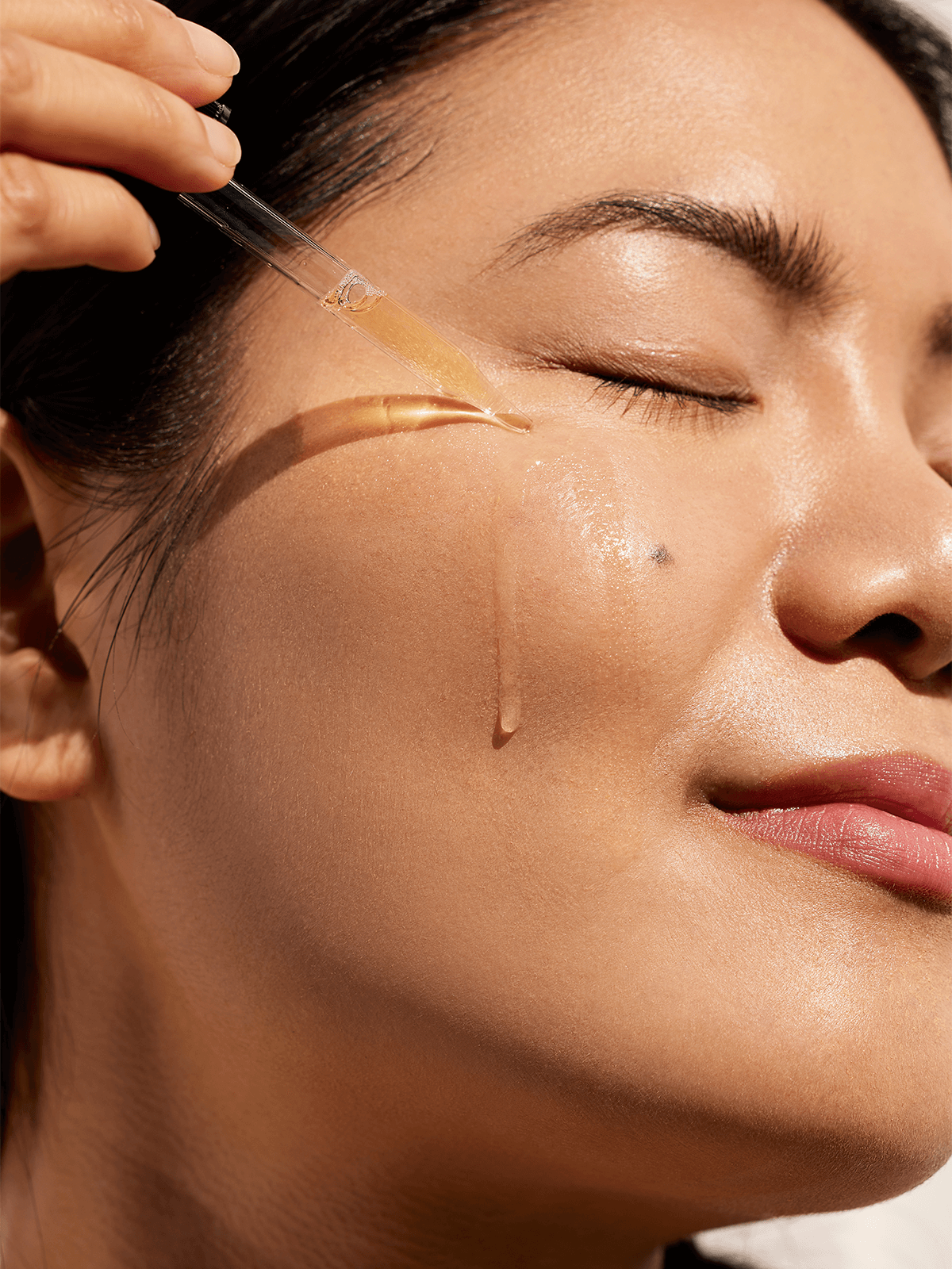 DRMTLGY Vitamin C, E + F Serum - przeciwstarzeniowe serum antyoksydacyjne z witaminą C, E i kwasem ferulowym 30 ml