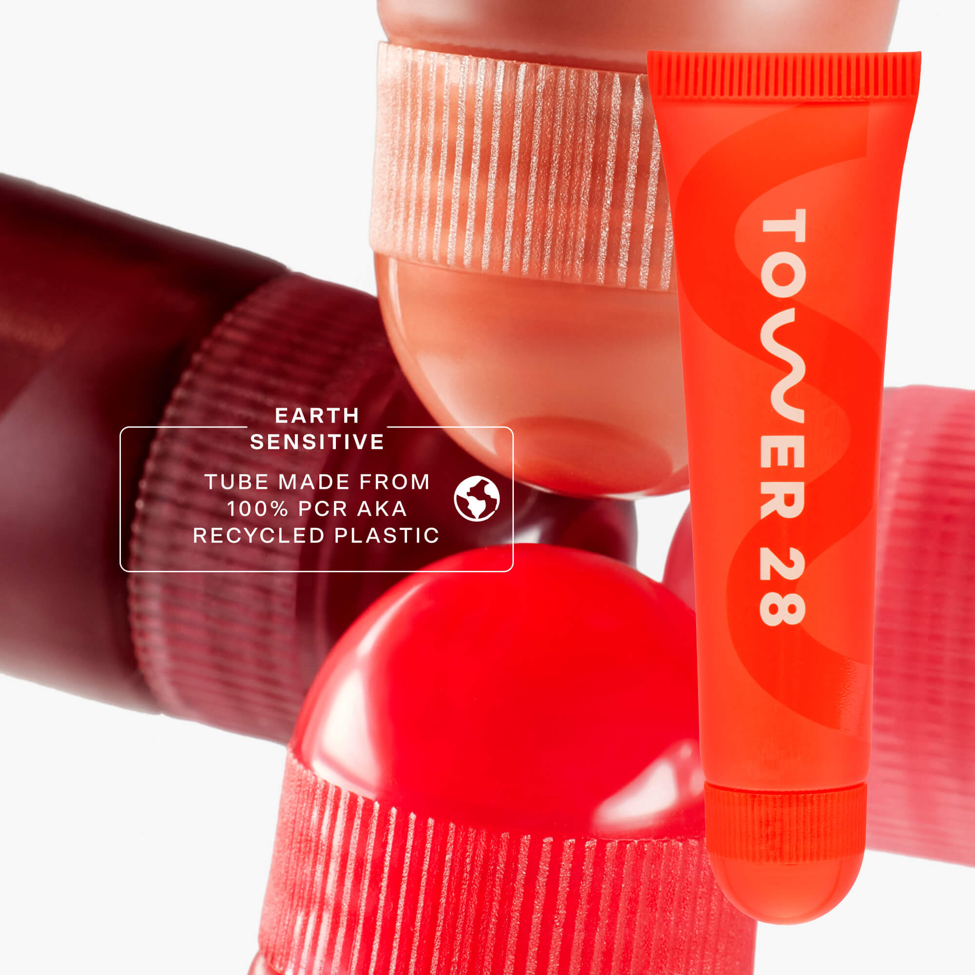 Tower 28 Beauty LipSoftie Tinted Lip Treatment - nawilżający balsam do ust z delikatnym kolorem 11 g