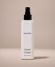 LolaVie Peptide Plumping Spray - lekki spray zwiększający objętość z peptydami grochu