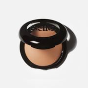 Saie Slip Tint Undetectable Baked Setting Powder - rozświetlający puder utrwalający do ciemnej karnacji 7 g