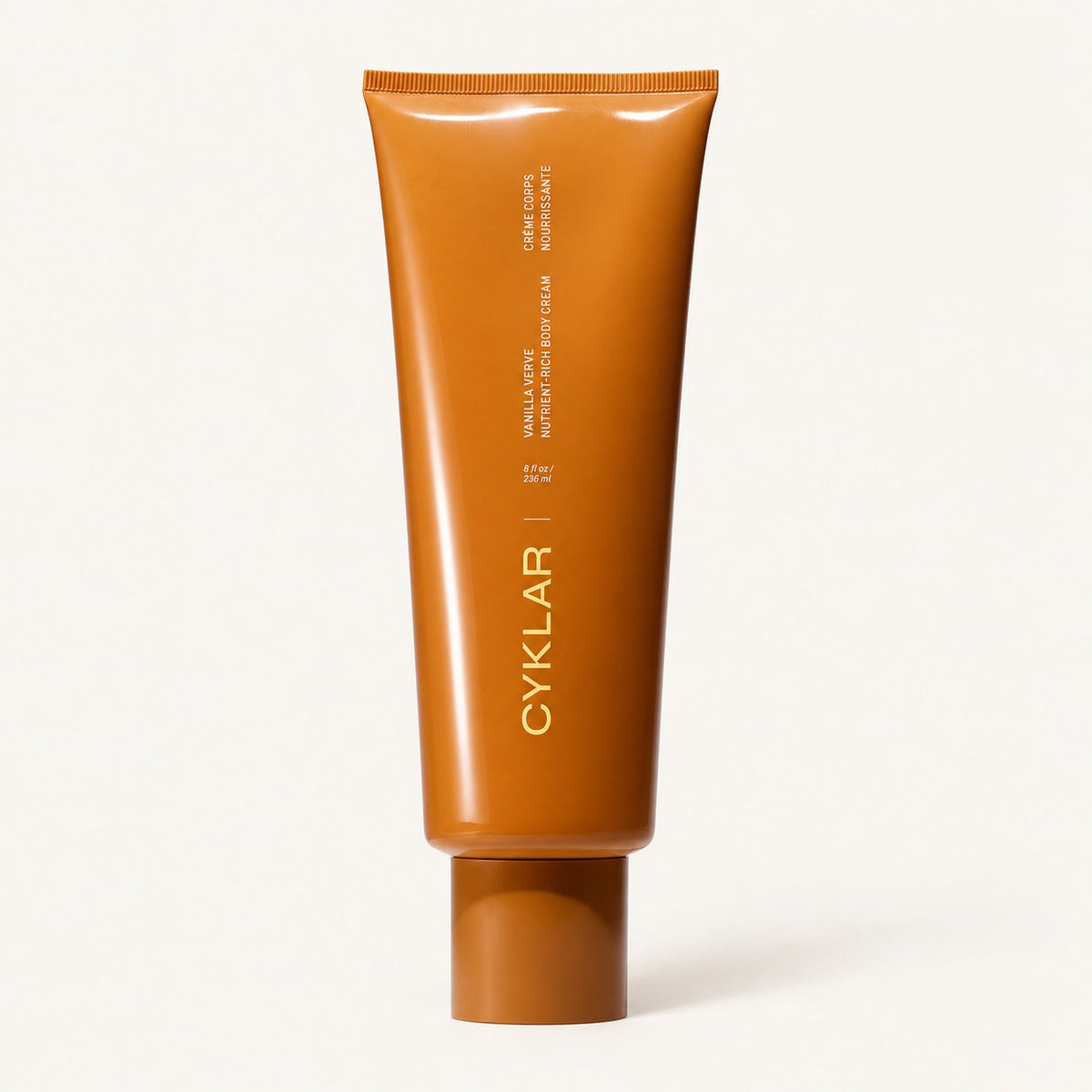 Cyklar Vanilla Verve Nutrient-Rich Body Cream 236 ml - brązowa tubka z przodu na jasnym tle | Ellemania