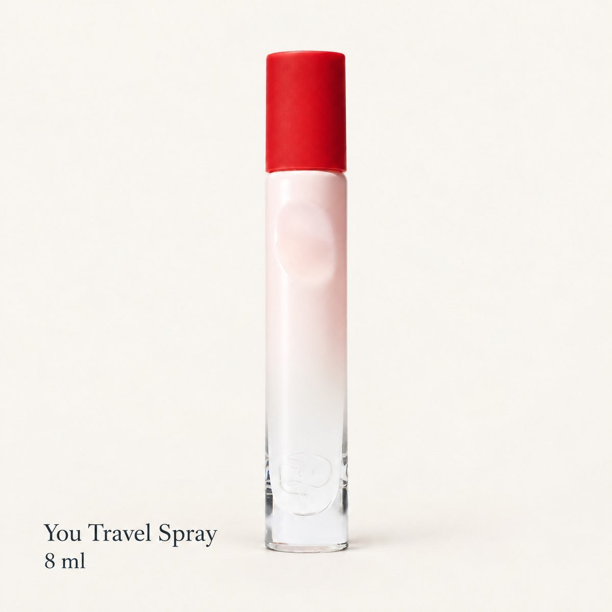 Glossier You - zapach Natural, 8 ml, wąski szklany flakon podróżny z czerwoną nakrętką na jasnym tle | Ellemania