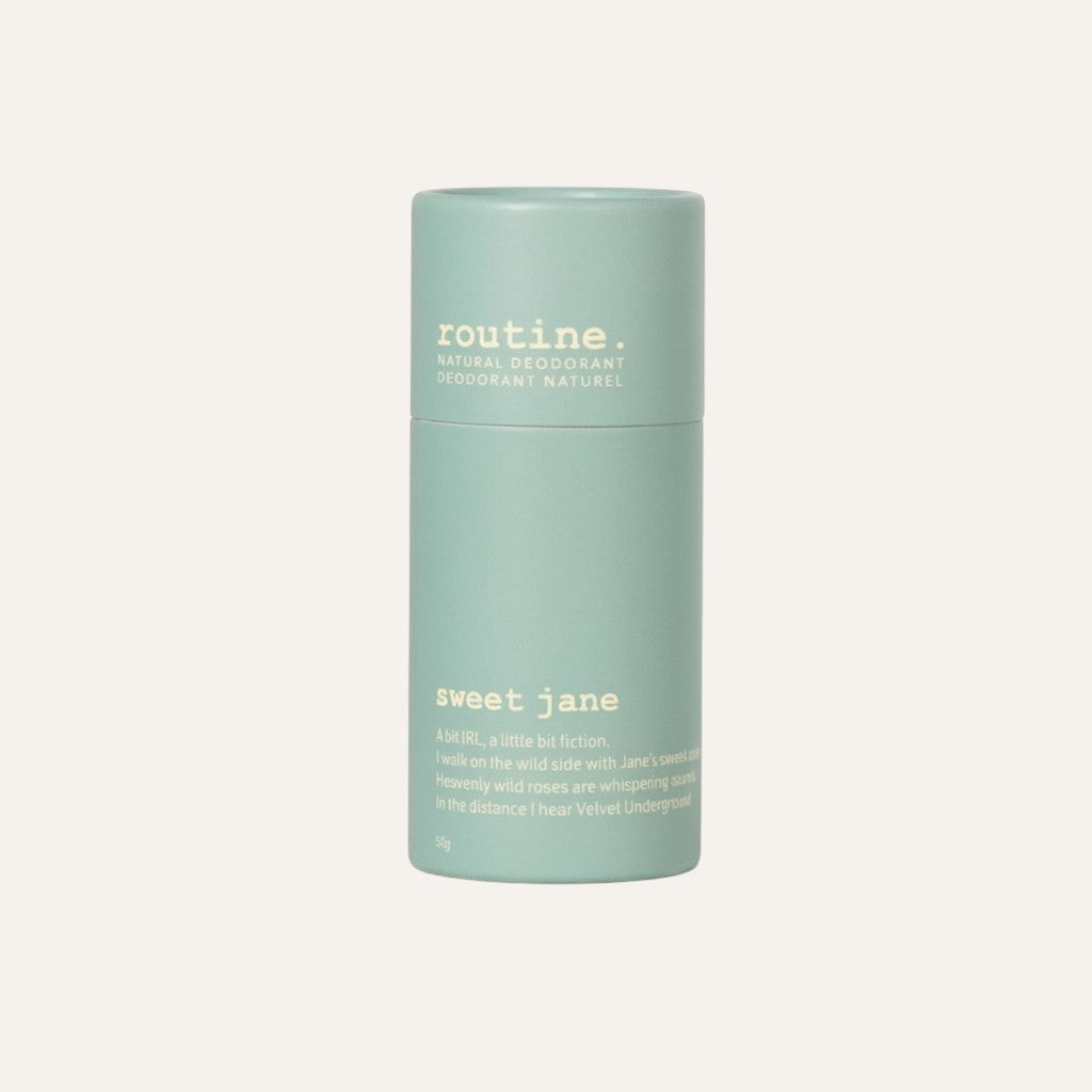 Routine Natural Deodorant Sweet Jane 50 g, cylindryczne opakowanie z przodu | Ellemania