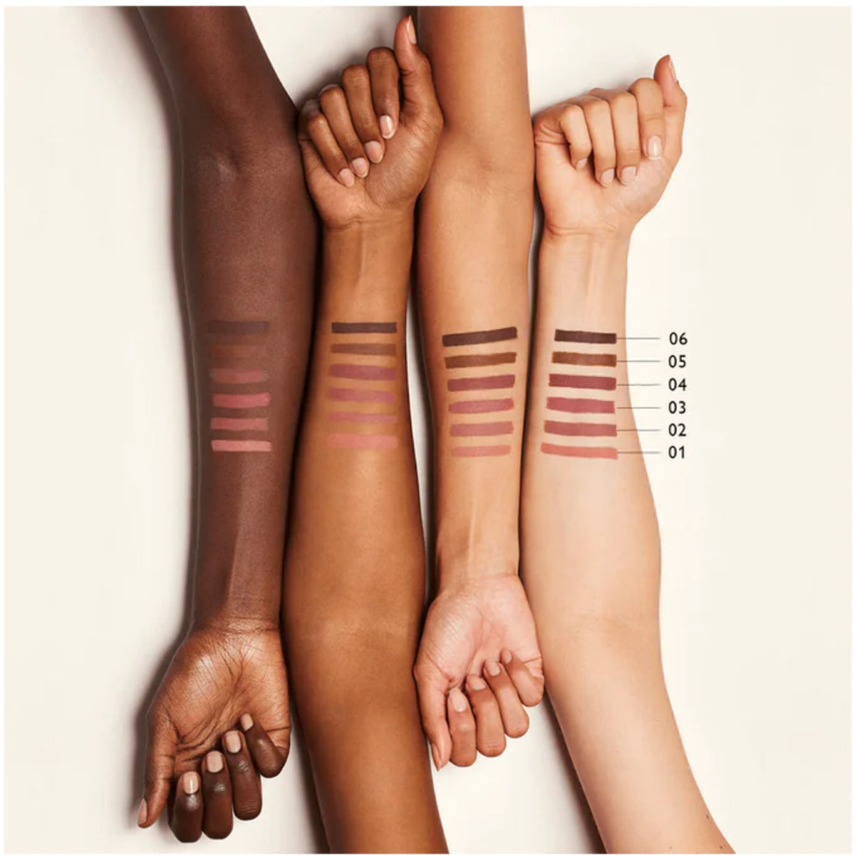 Victoria Beckham Beauty Lip Definer - swatche odcieni od 01 do 06 na przedramionach o różnych karnacjach | Ellemania