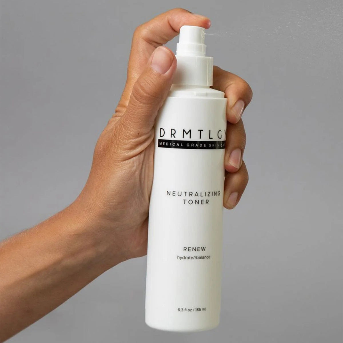 DRMTLGY Neutralizing Toner - nawilżający tonik do twarzy regulujący pH z ekstraktem z rumianku i aloesem 186 ml