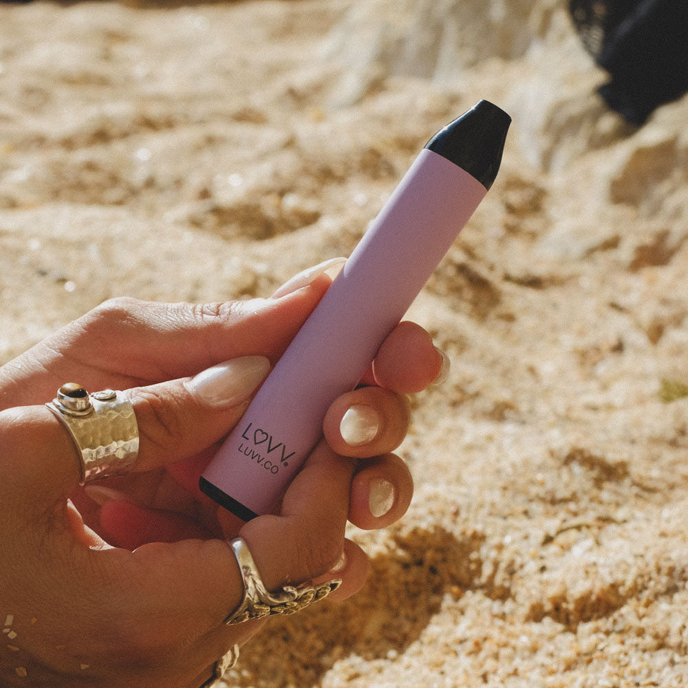 Luvv Air VITA - vitamin inhaler - 700 puffs